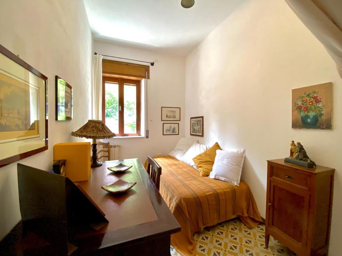 Villa Tana Pacenzia เชฟาลู ภายนอก รูปภาพ