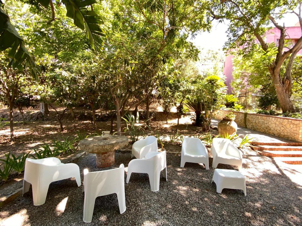 Villa Tana Pacenzia เชฟาลู ภายนอก รูปภาพ